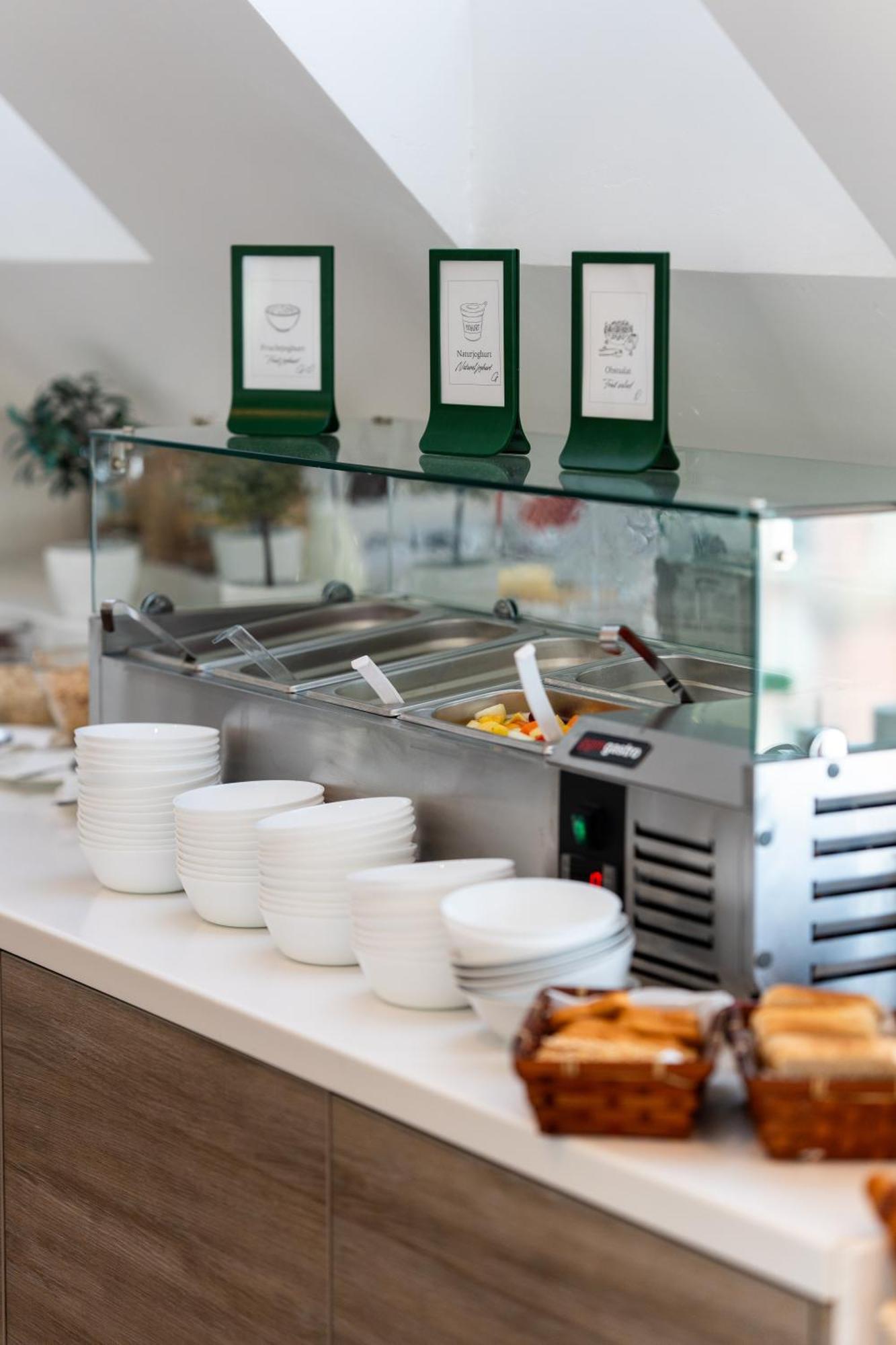 Design & Budget Hotel Wien Schoenbrunn Dış mekan fotoğraf